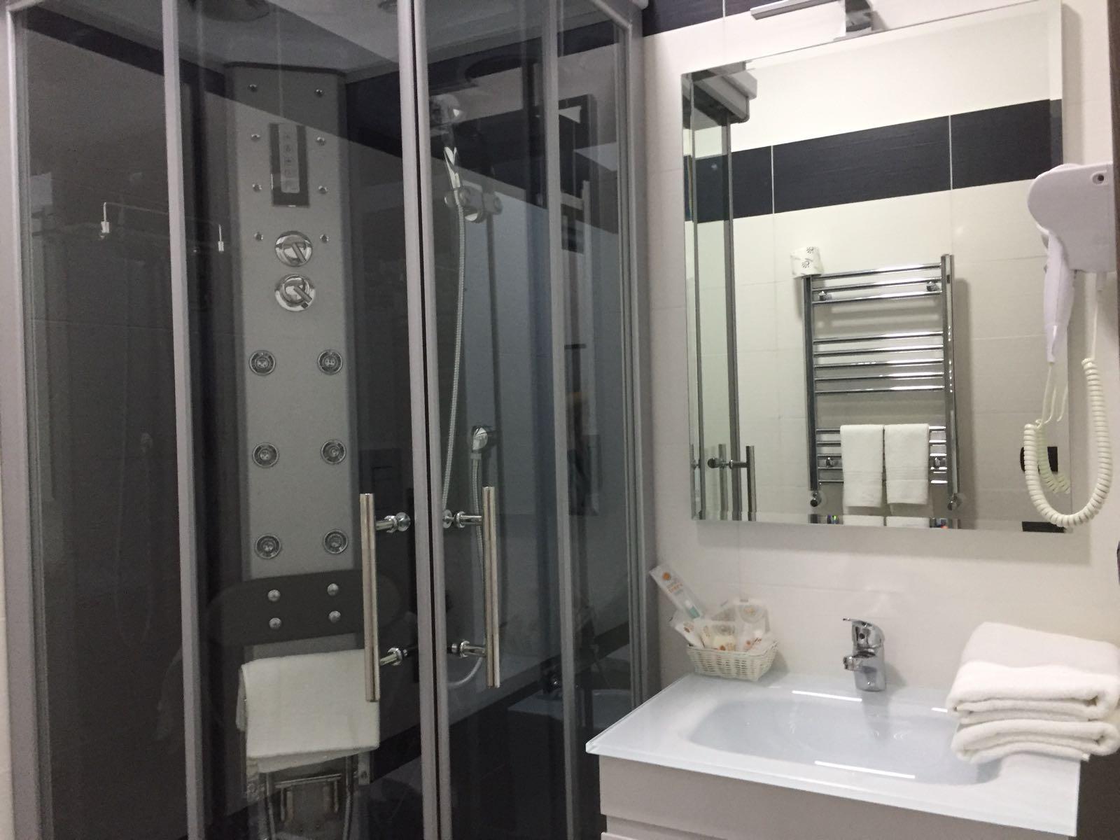 Mb95 - Mezzocannone Luxurious Bed&Breakfast Napels Buitenkant foto