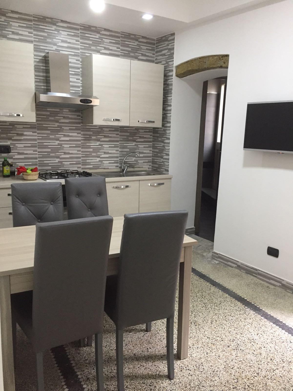 Mb95 - Mezzocannone Luxurious Bed&Breakfast Napels Buitenkant foto
