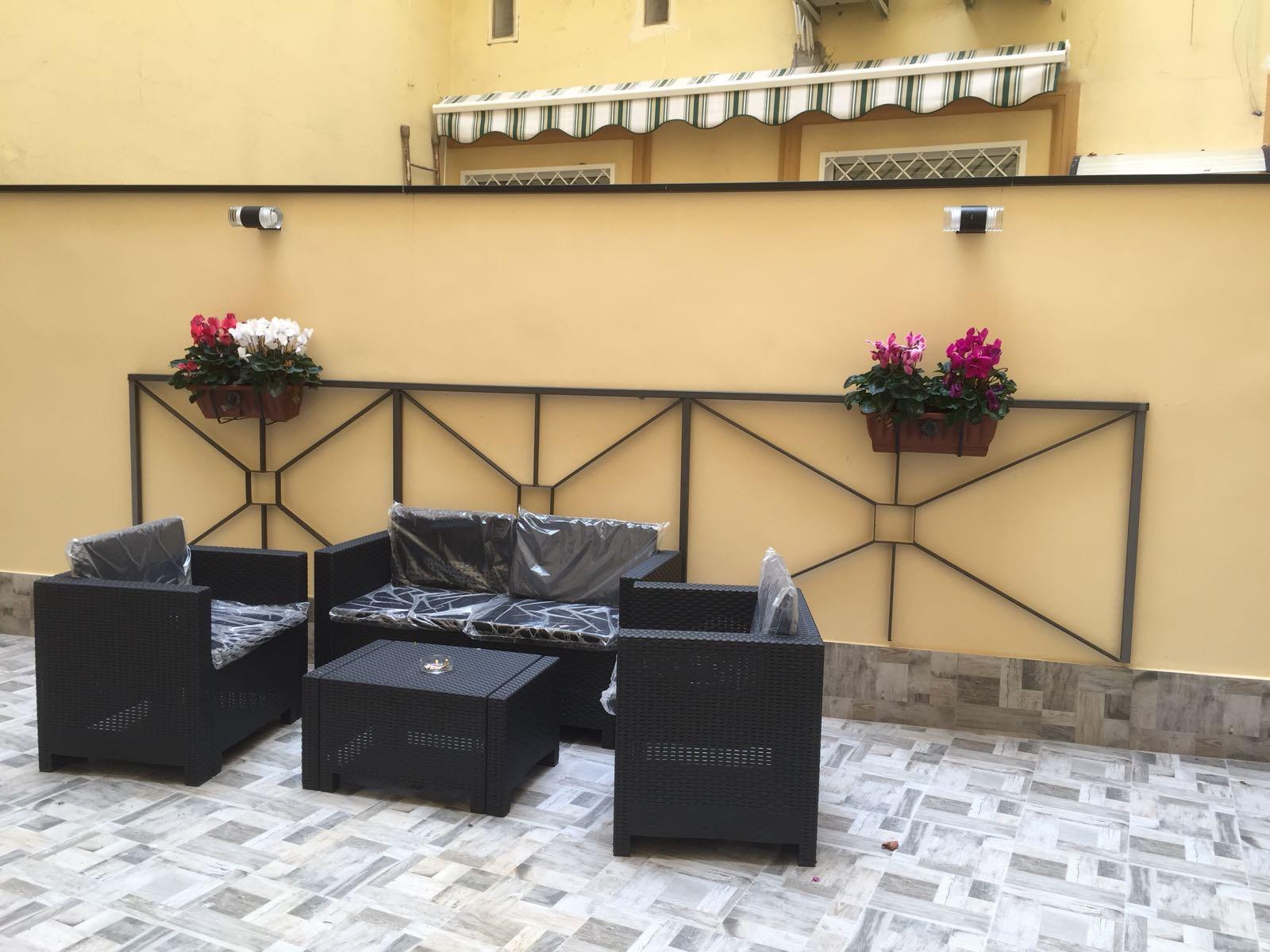 Mb95 - Mezzocannone Luxurious Bed&Breakfast Napels Buitenkant foto