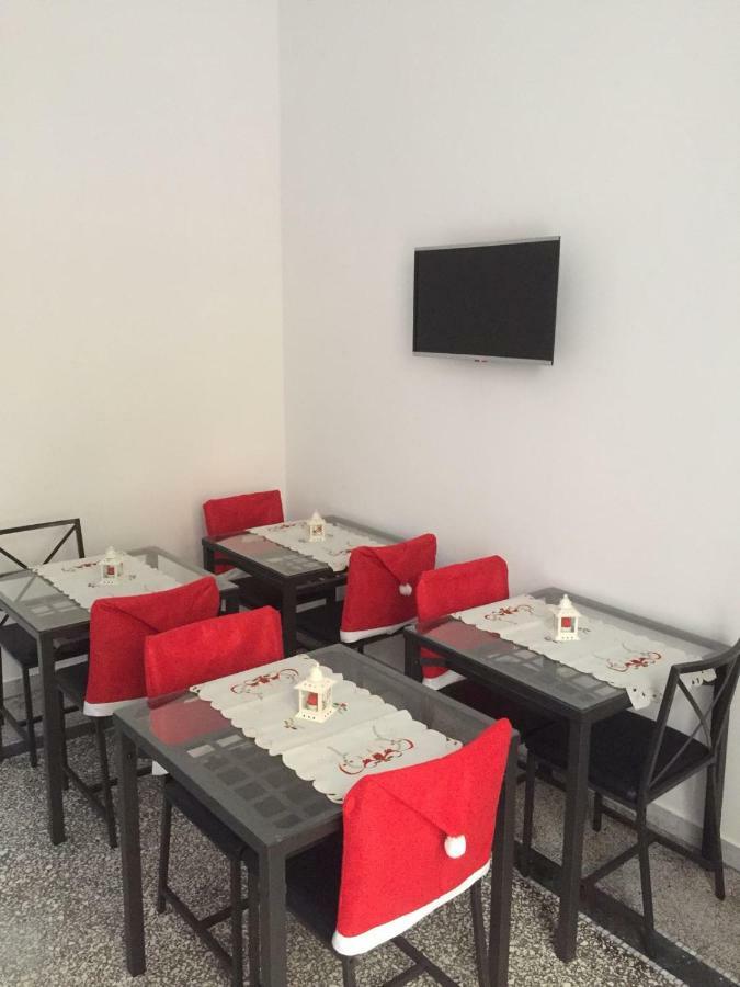 Mb95 - Mezzocannone Luxurious Bed&Breakfast Napels Buitenkant foto